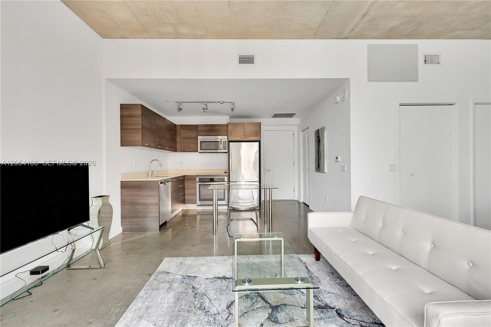 151 SE 1st St # 1107, Miami FL 33131 photo 4