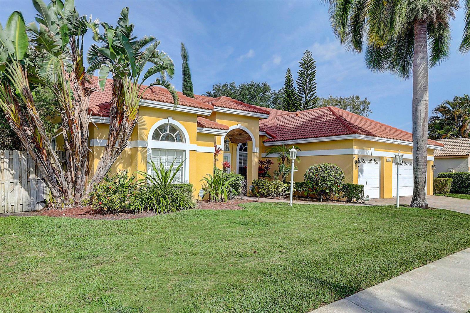 10207 Allamanda Boulevard, Palm Beach Gardens FL 33410 photo 2