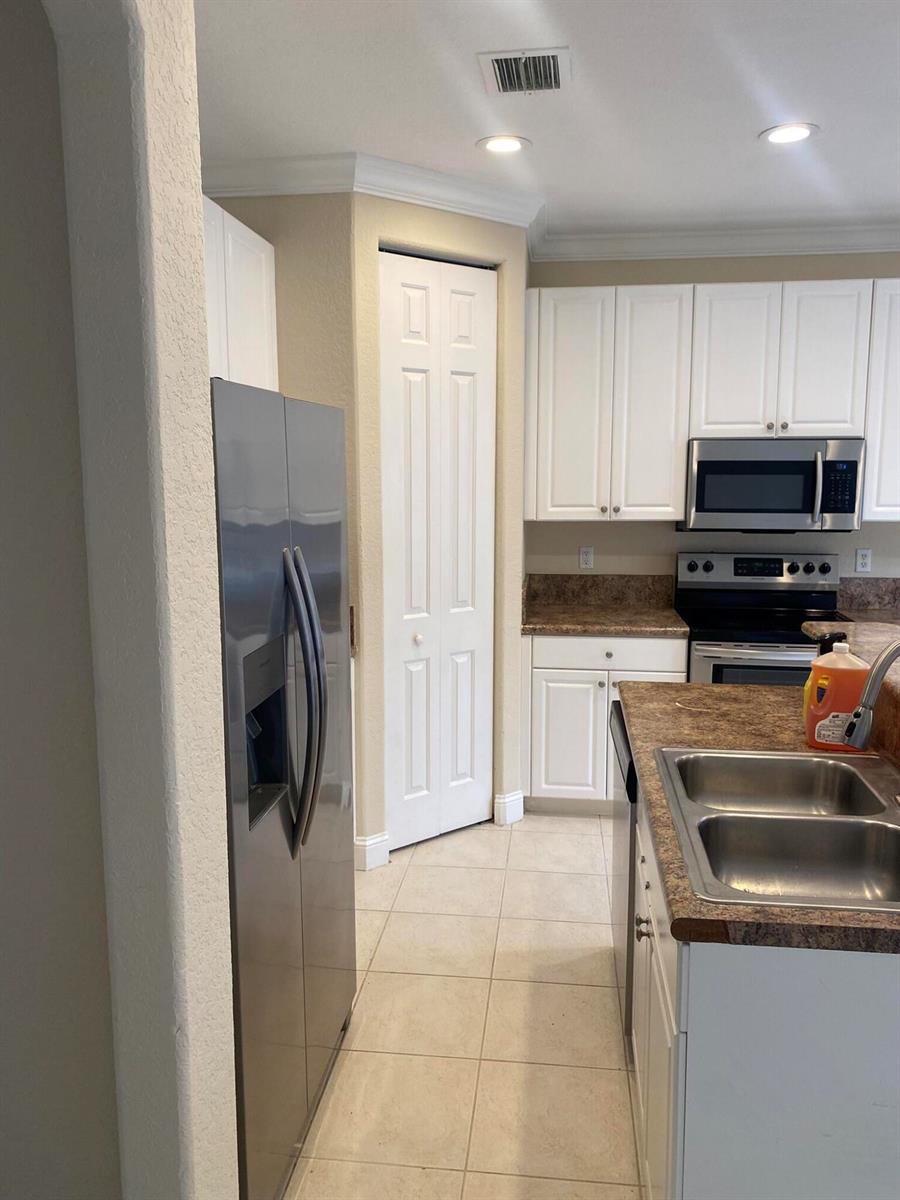 4353 Legacy Court, Delray Beach FL 33445 photo 5