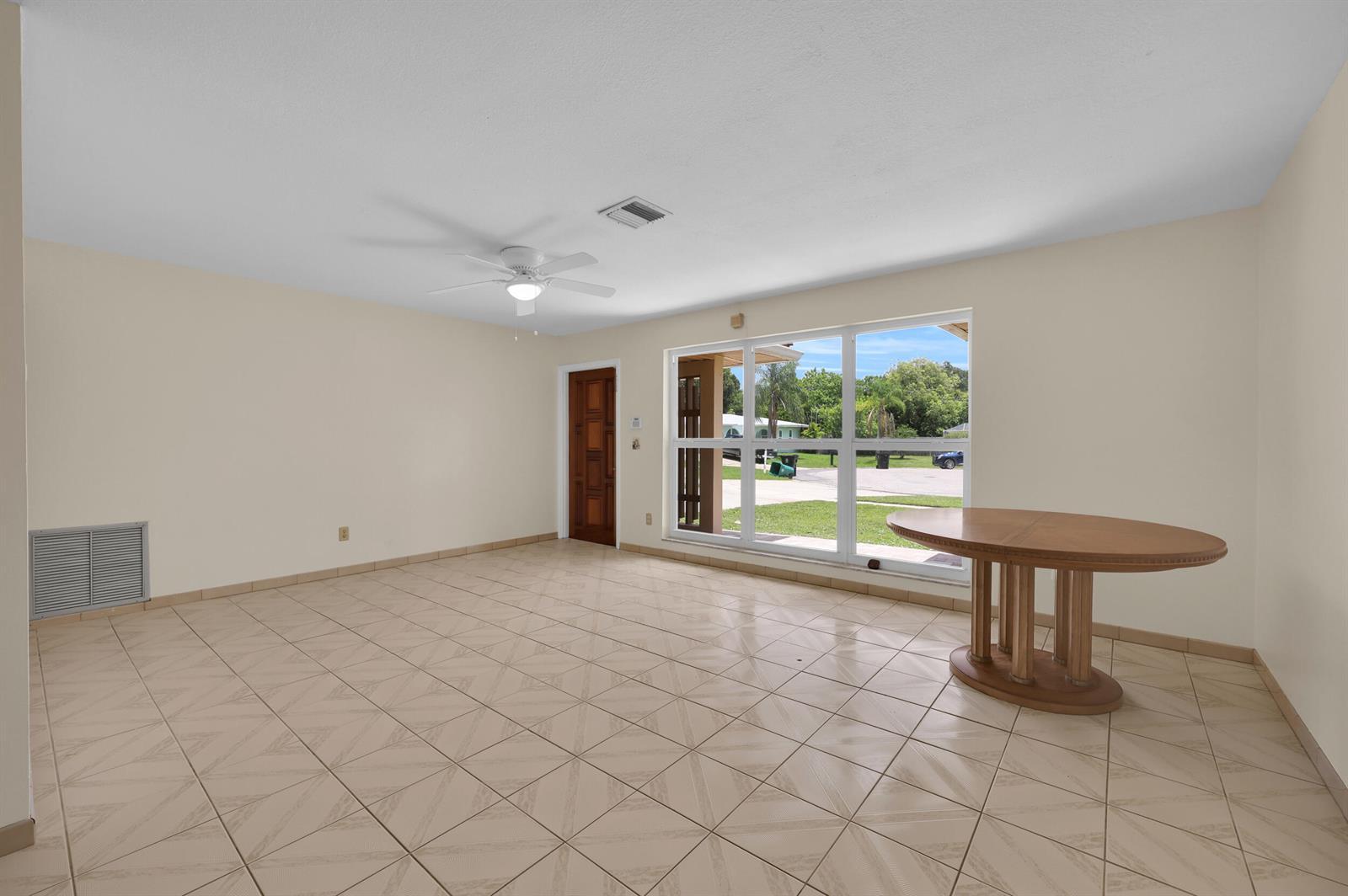191 SW Ivanhoe Court, Port St. Lucie FL 34983 photo 5