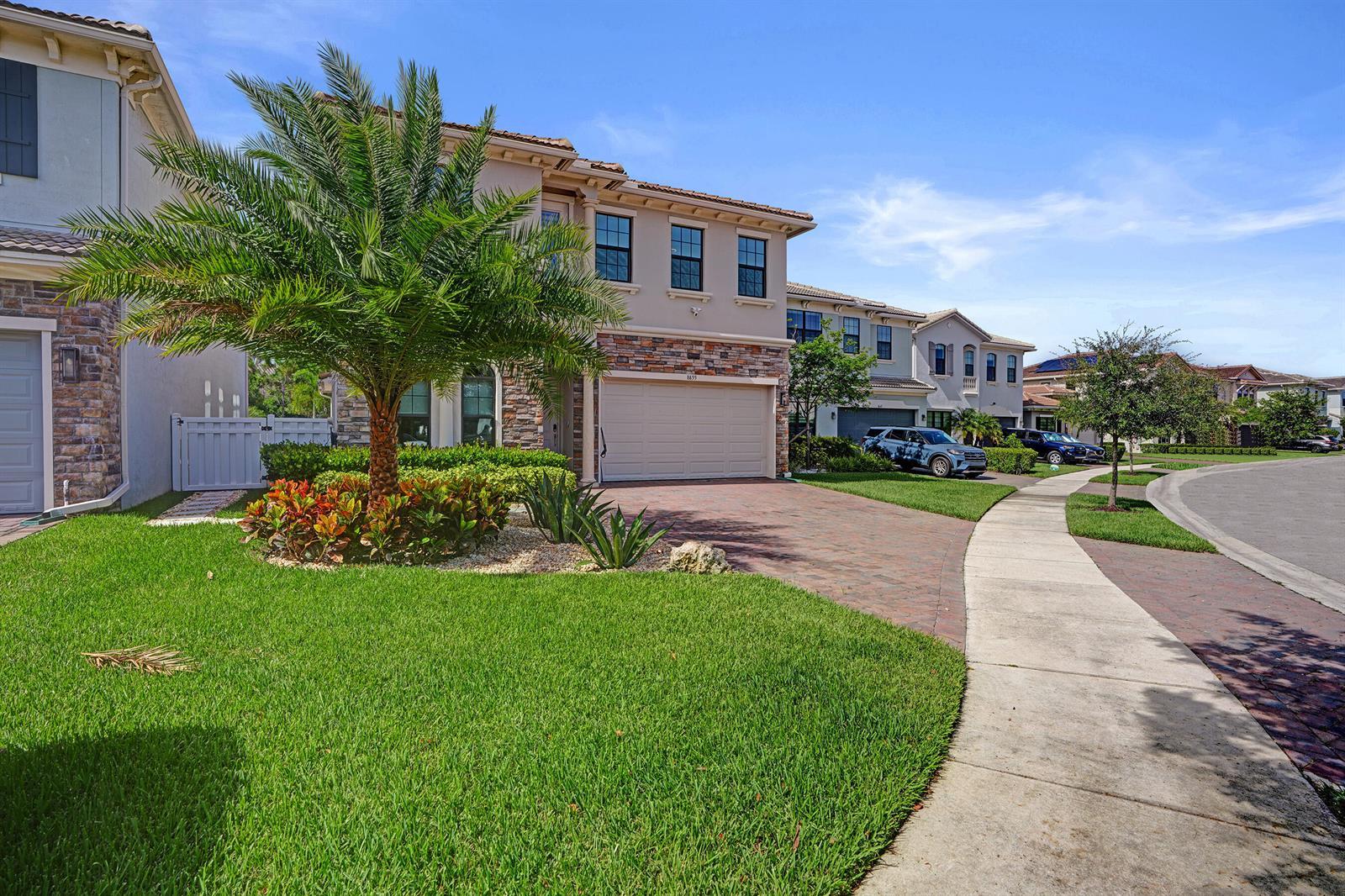 8655 NW 39TH Court, Coral Springs FL 33065 photo 2