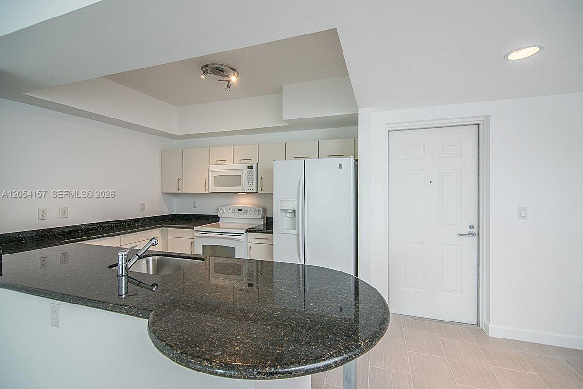 7280 SW 89th St # D502, Miami FL 33156 photo 5