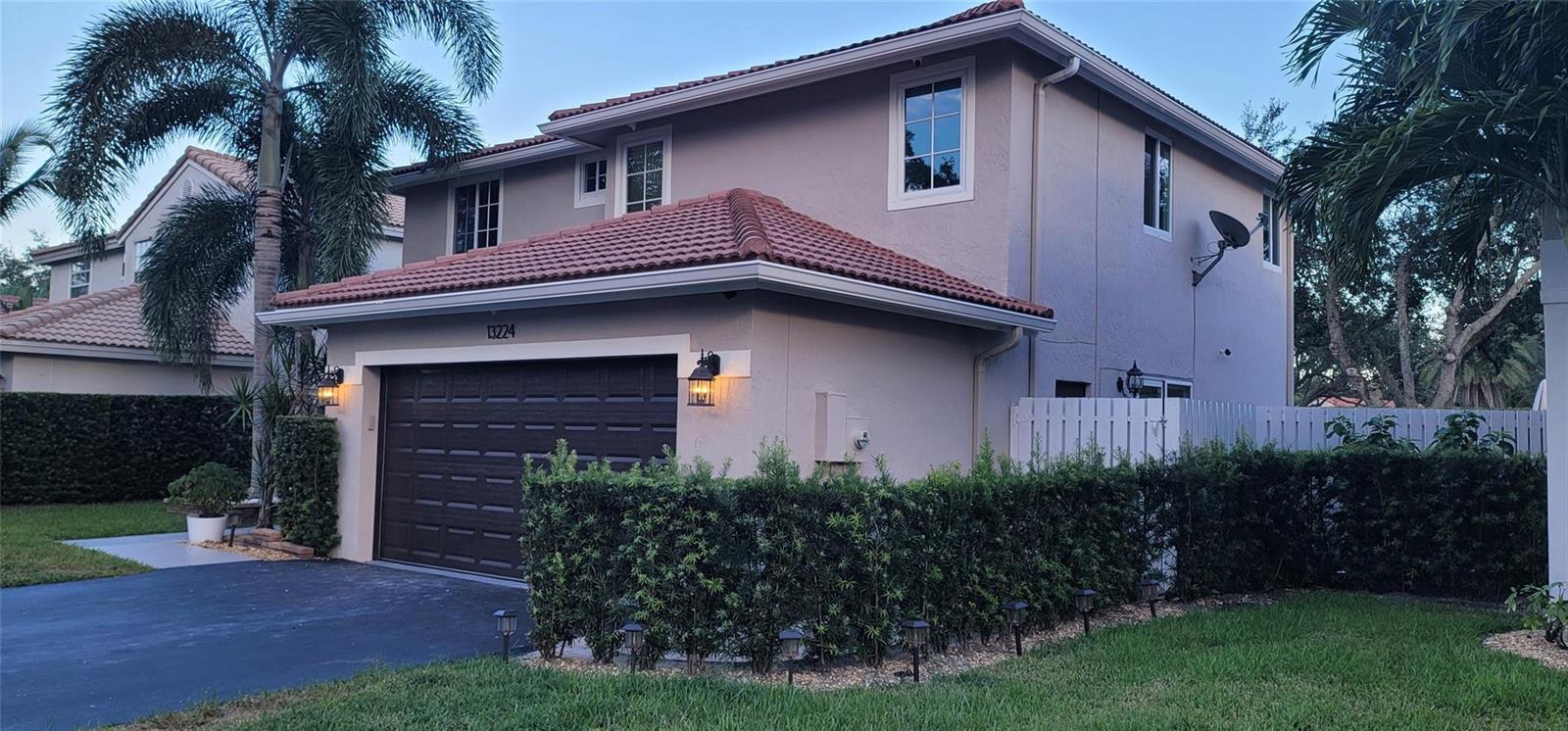 13224 NW 12th Court, Sunrise FL 33323 photo 2