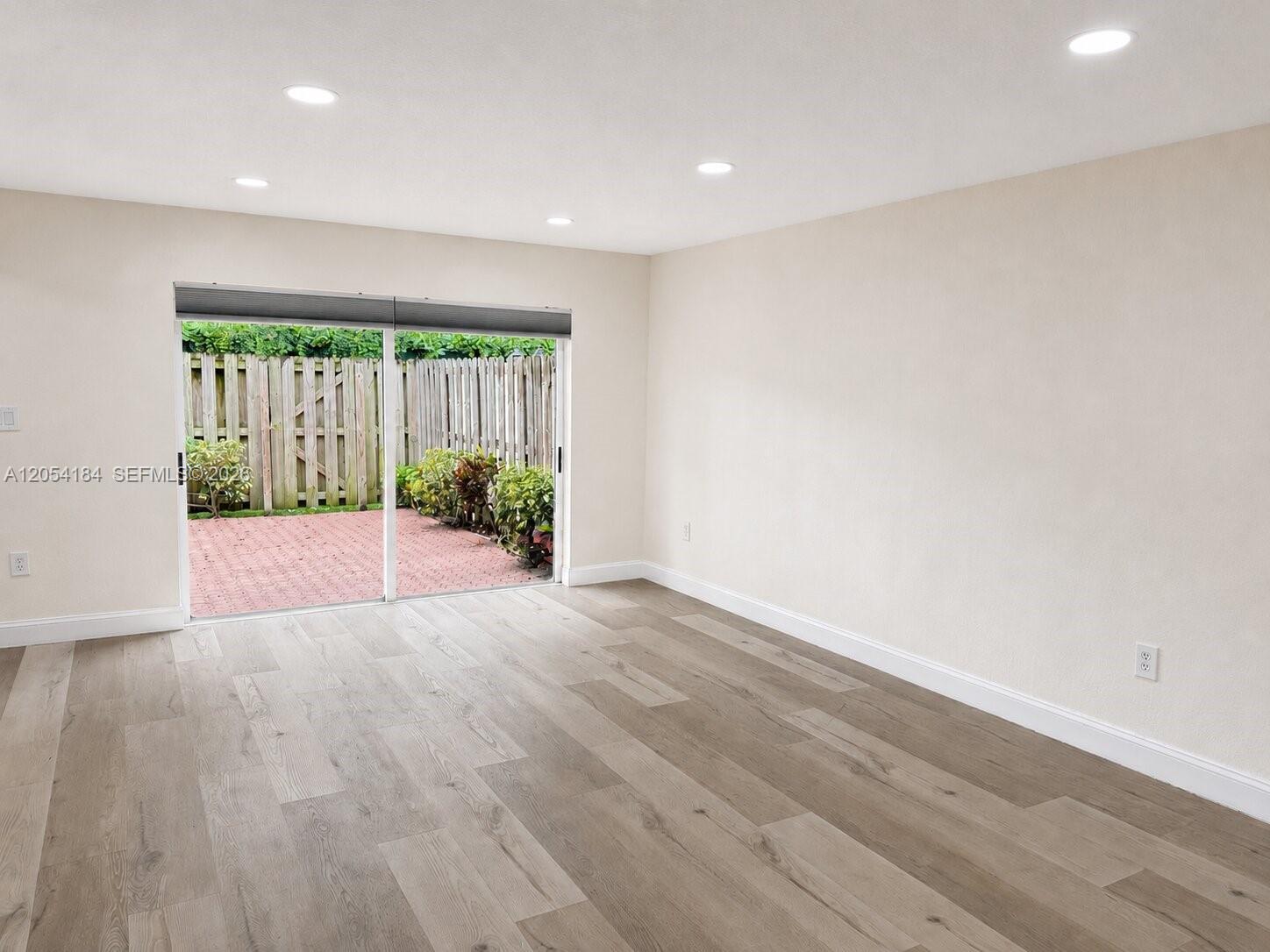 11432 NW 50th Ter, Doral FL 33178 photo 5