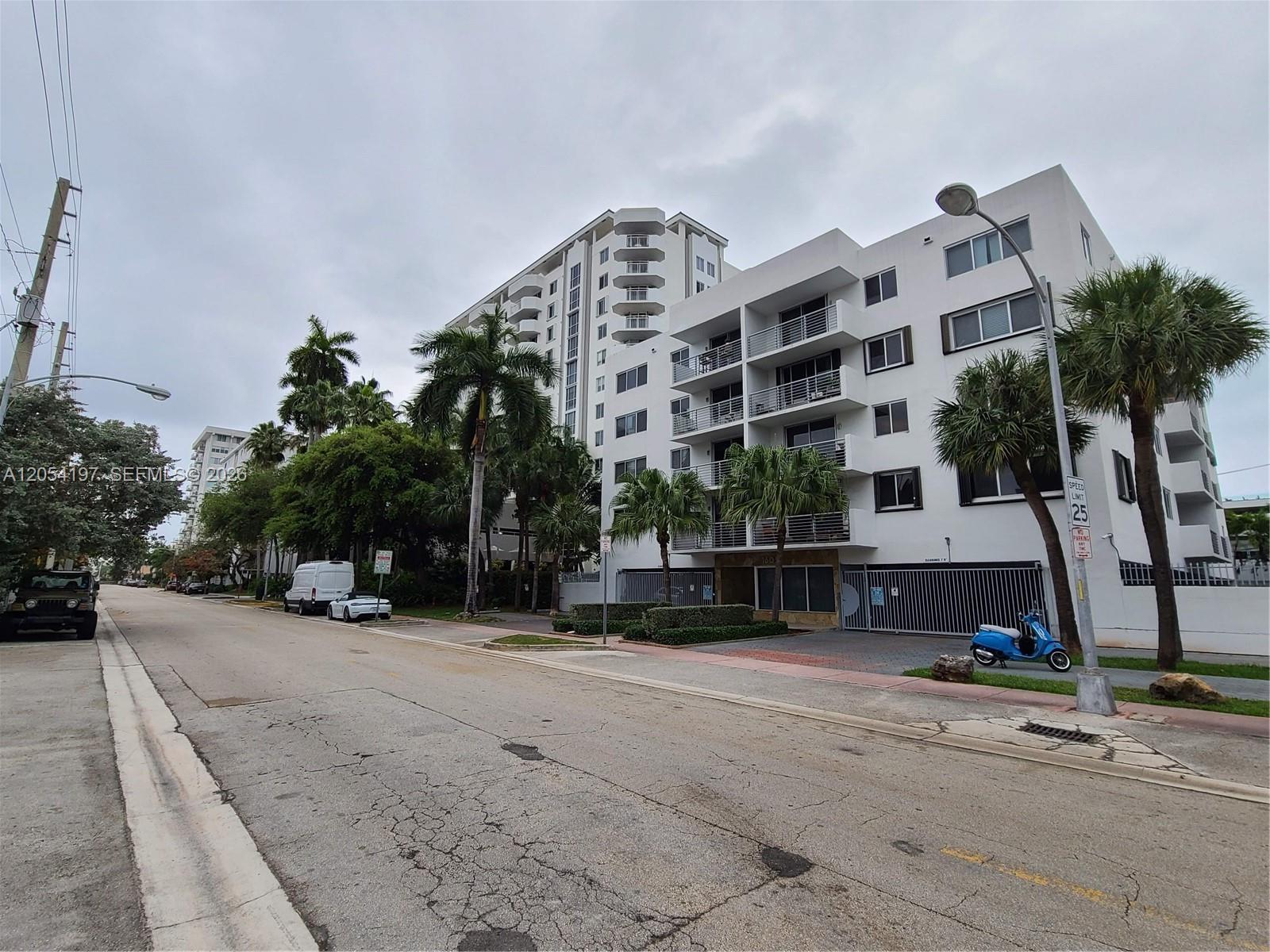 1605 Bay Rd # 206, Miami Beach FL 33139 photo 5