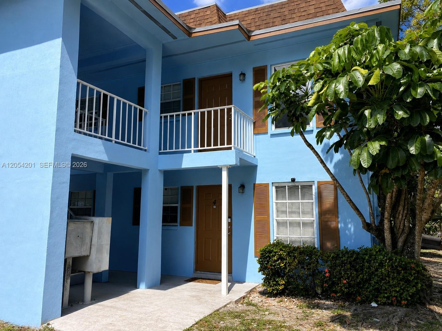 4951 Wedgewood Way # 4, West Palm Beach FL 33417 photo 2