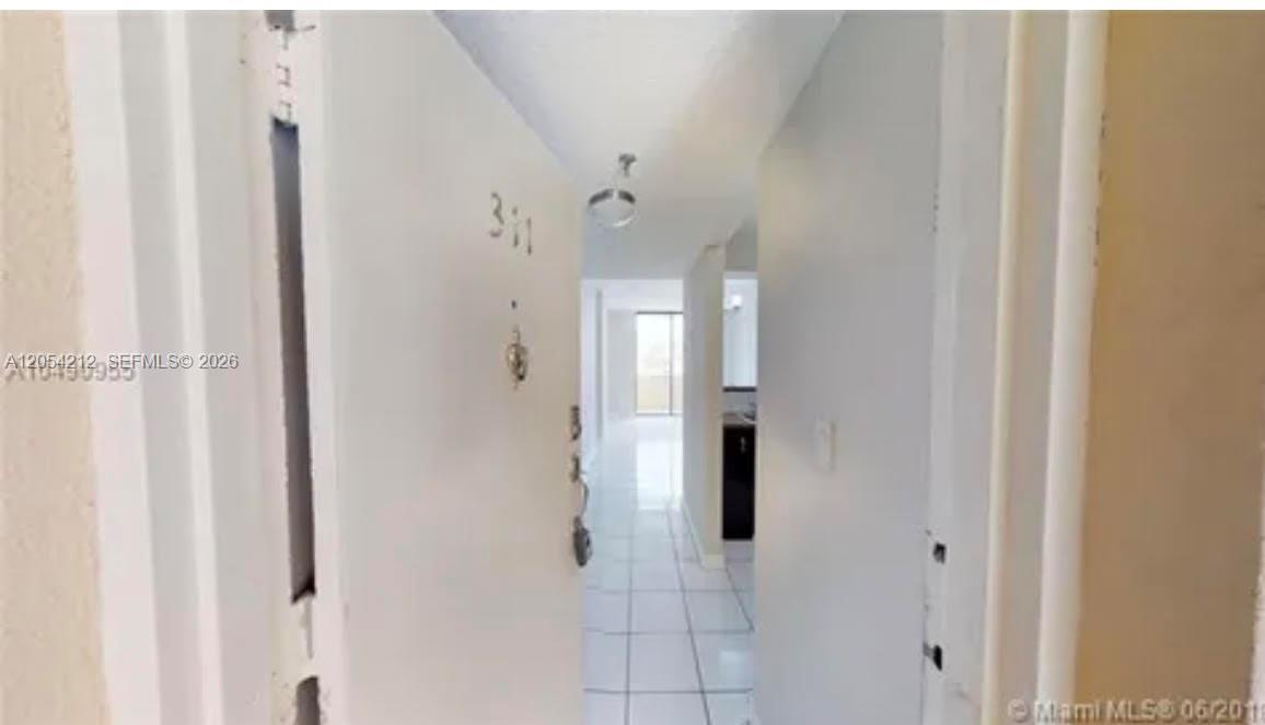 501 SW 1st St # 311, Miami FL 33130 photo 2