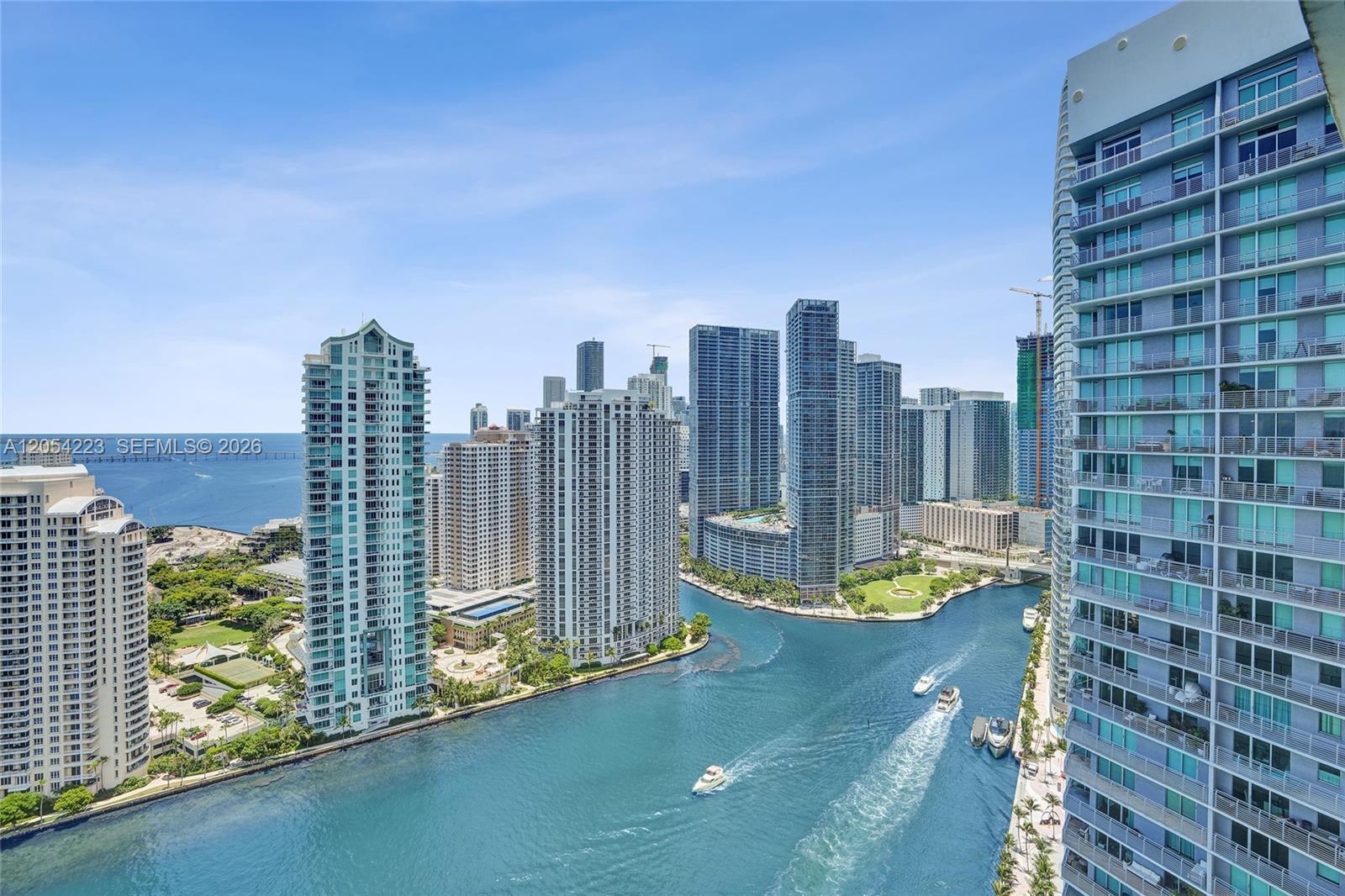 335 S Biscayne Blvd # 3807, Miami FL 33131 photo 4