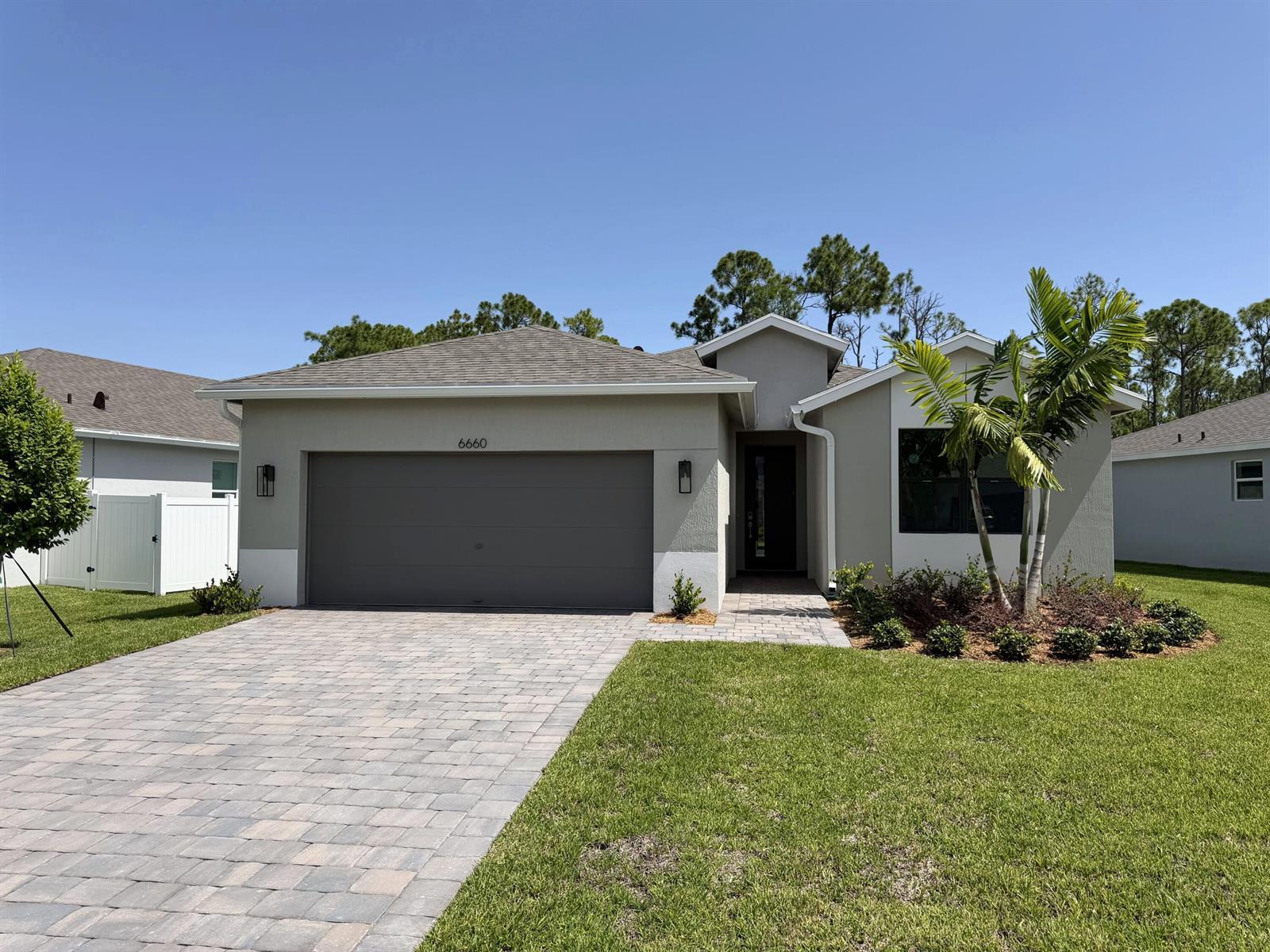 6660 SE Park Trace Drive, Stuart FL 34997