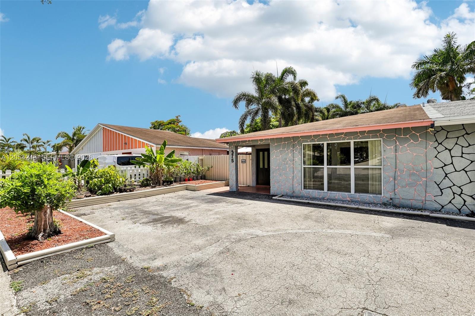 375 SW 61st Ter, Margate FL 33068 photo 3