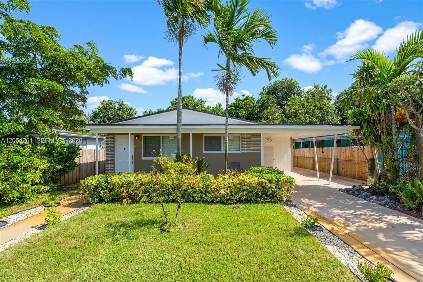 766 E 36th St, Hialeah FL 33013 photo 2