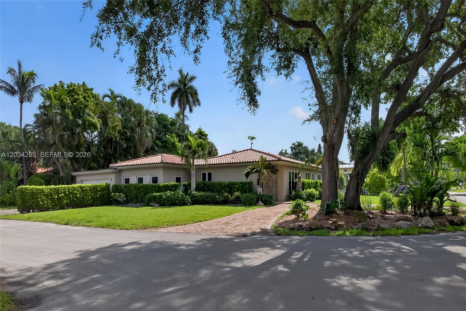 1065 NE 87th St, Miami FL 33138 photo 3