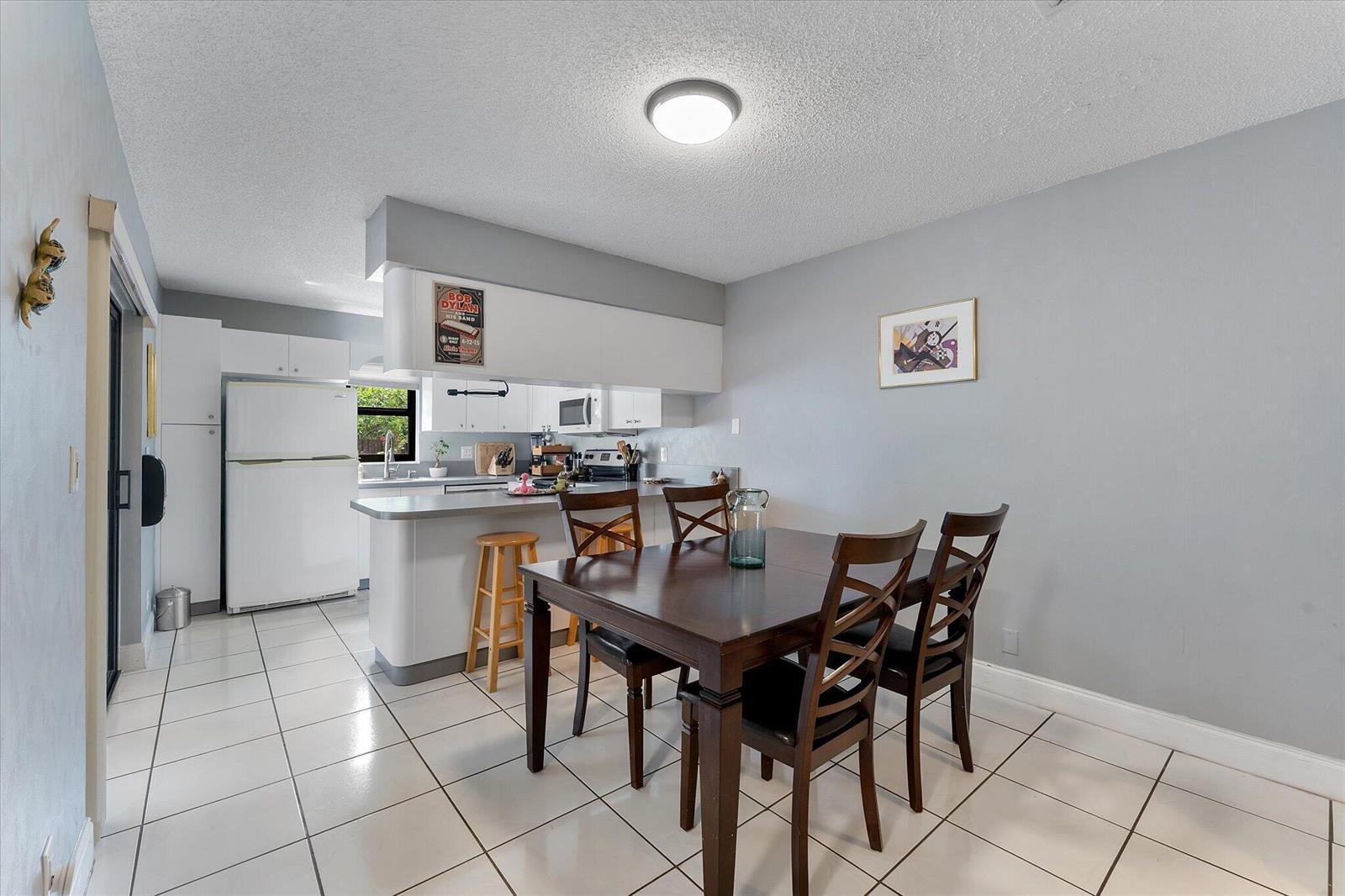 2562 NW 99TH Avenue, Coral Springs FL 33065 photo 5