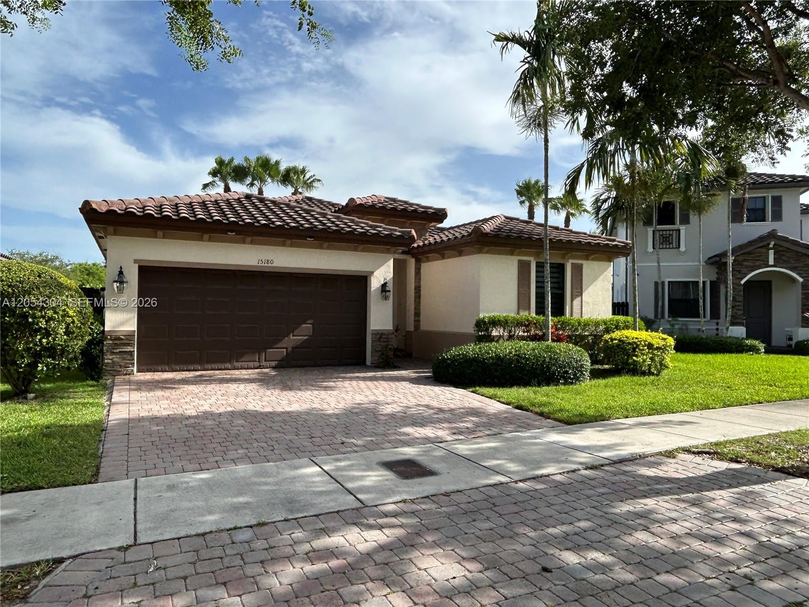 15180 SW 119th Way, Miami FL 33196 photo 3
