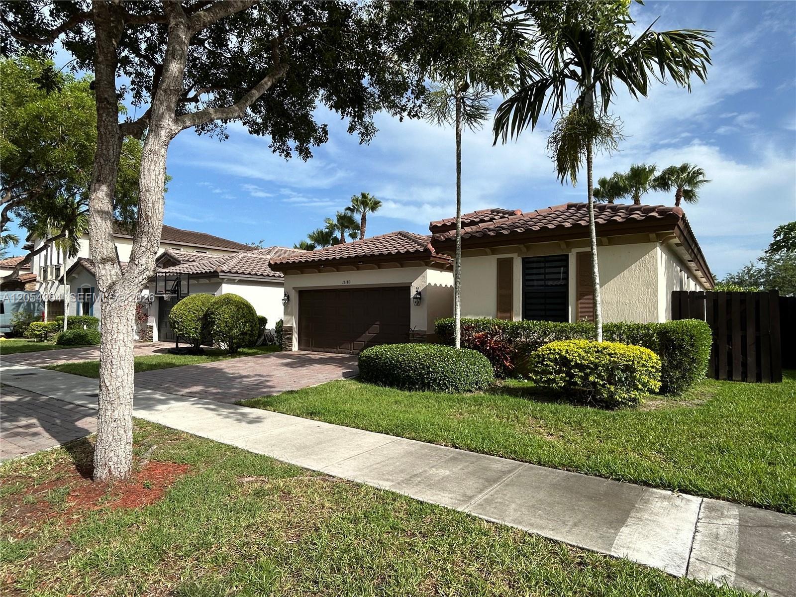 15180 SW 119th Way, Miami FL 33196 photo 4