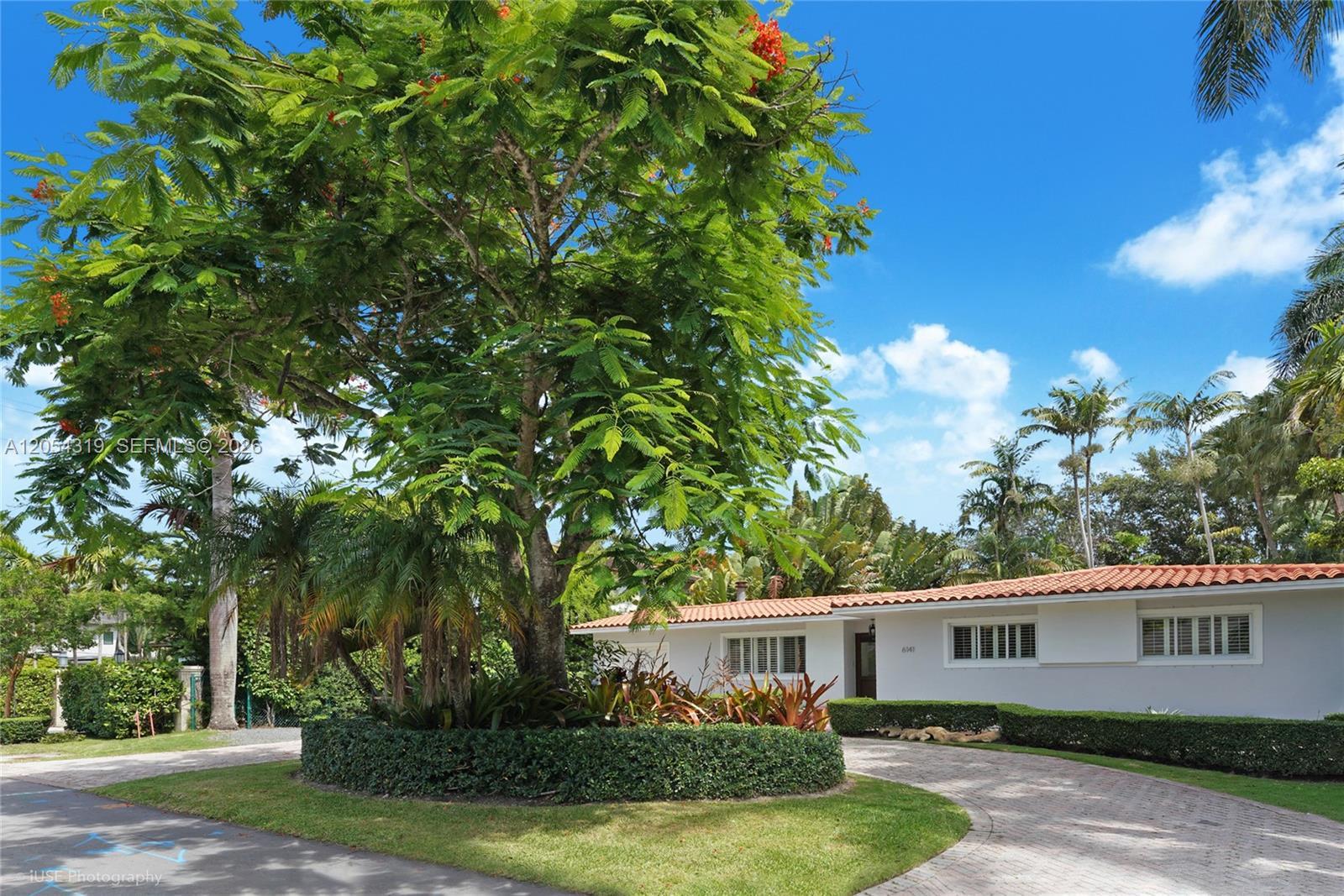 6141 SW 85th St, South Miami FL 33143 photo 2