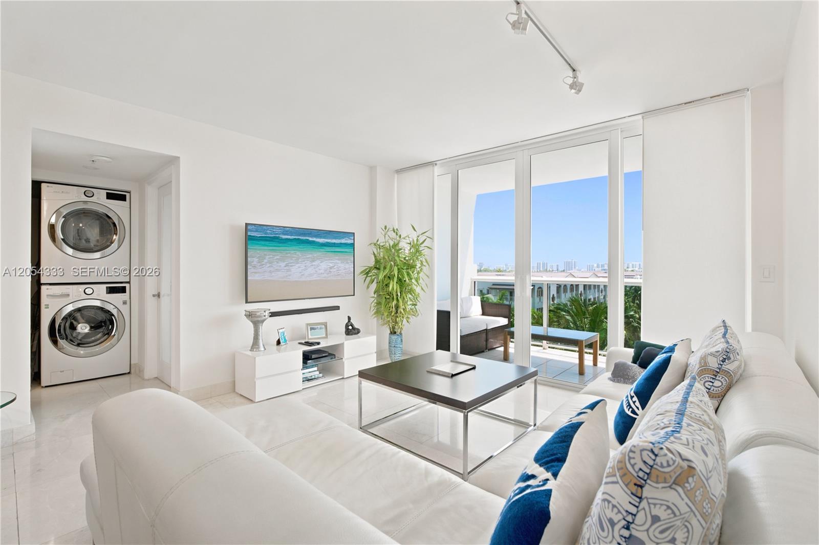 1900 Sunset Harbour Dr # 803, Miami Beach FL 33139 photo 4