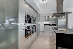 18201 Collins Ave, Sunny Isles Beach FL 33160 photo 5