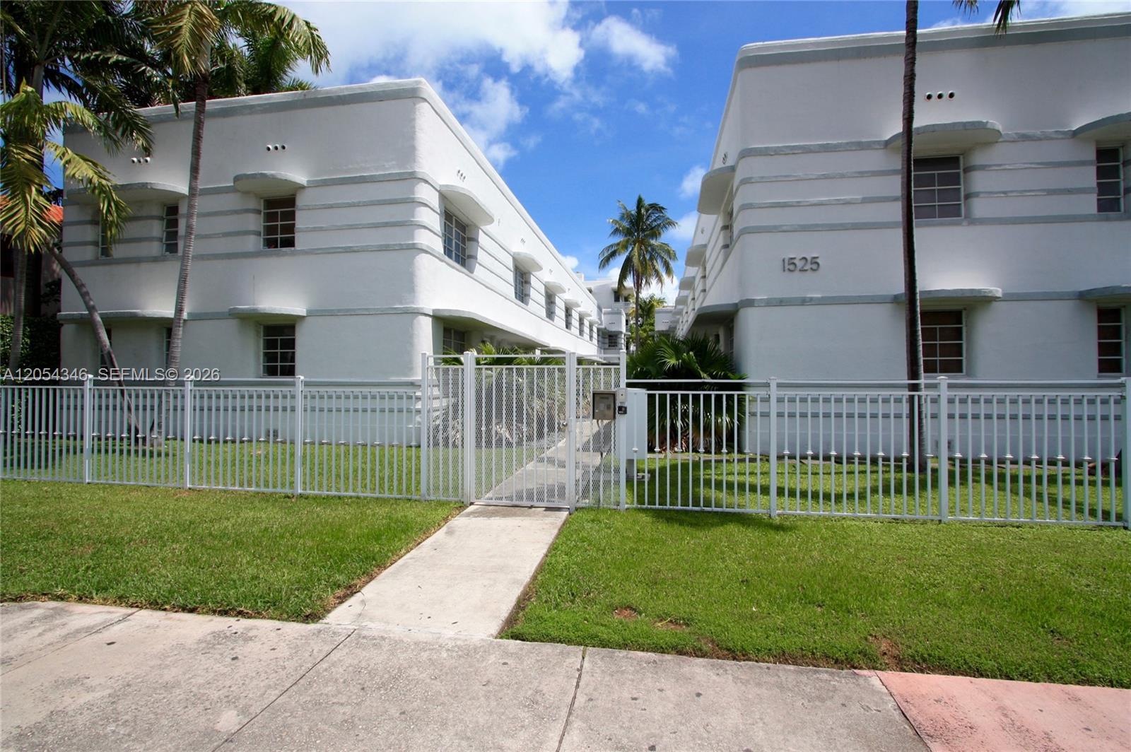 1525 Pennsylvania Ave # 19, Miami Beach FL 33139 photo 2