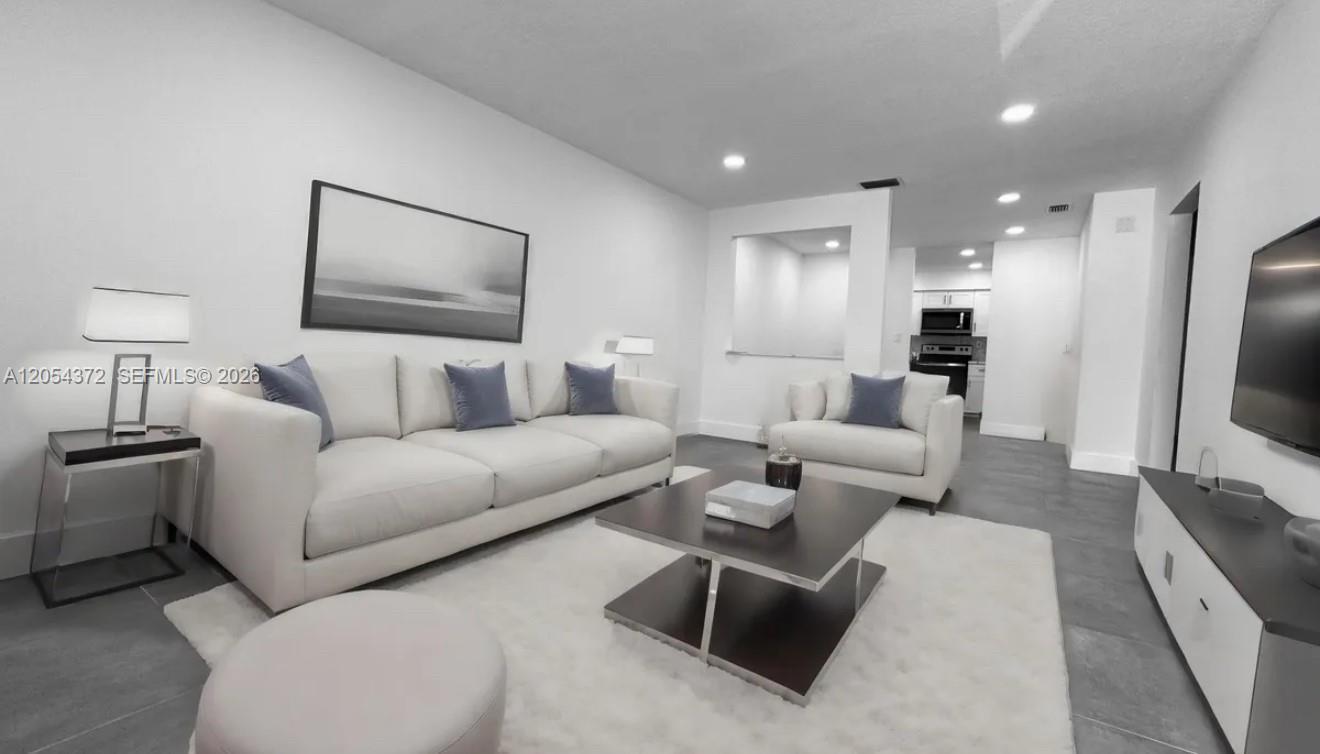 1470 NW 22nd Ct # 2, Fort Lauderdale FL 33311 photo 2