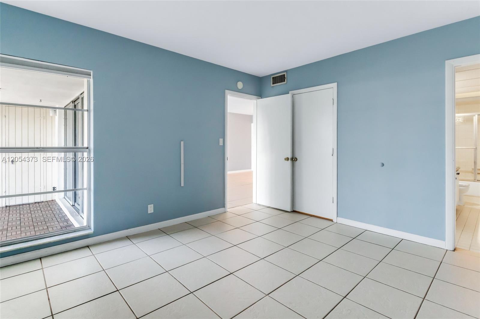 3000 NE 16th Ave # 405, Oakland Park FL 33334 photo 5