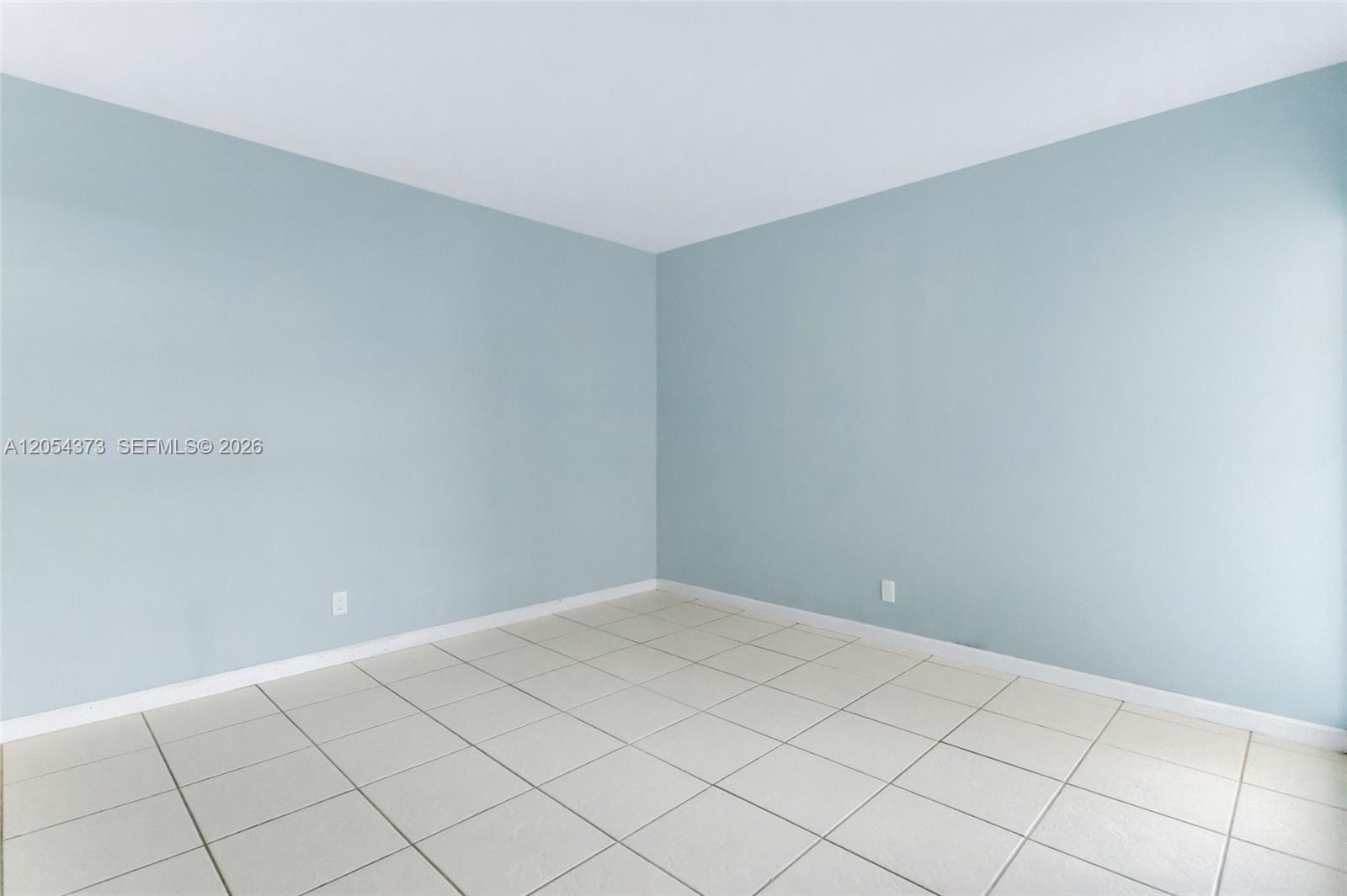 3000 NE 16th Ave # 405, Oakland Park FL 33334 photo 4