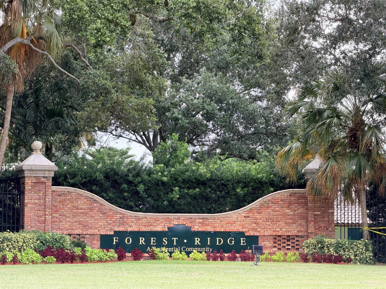 8870 Woodside Court, Davie FL 33328 photo 4