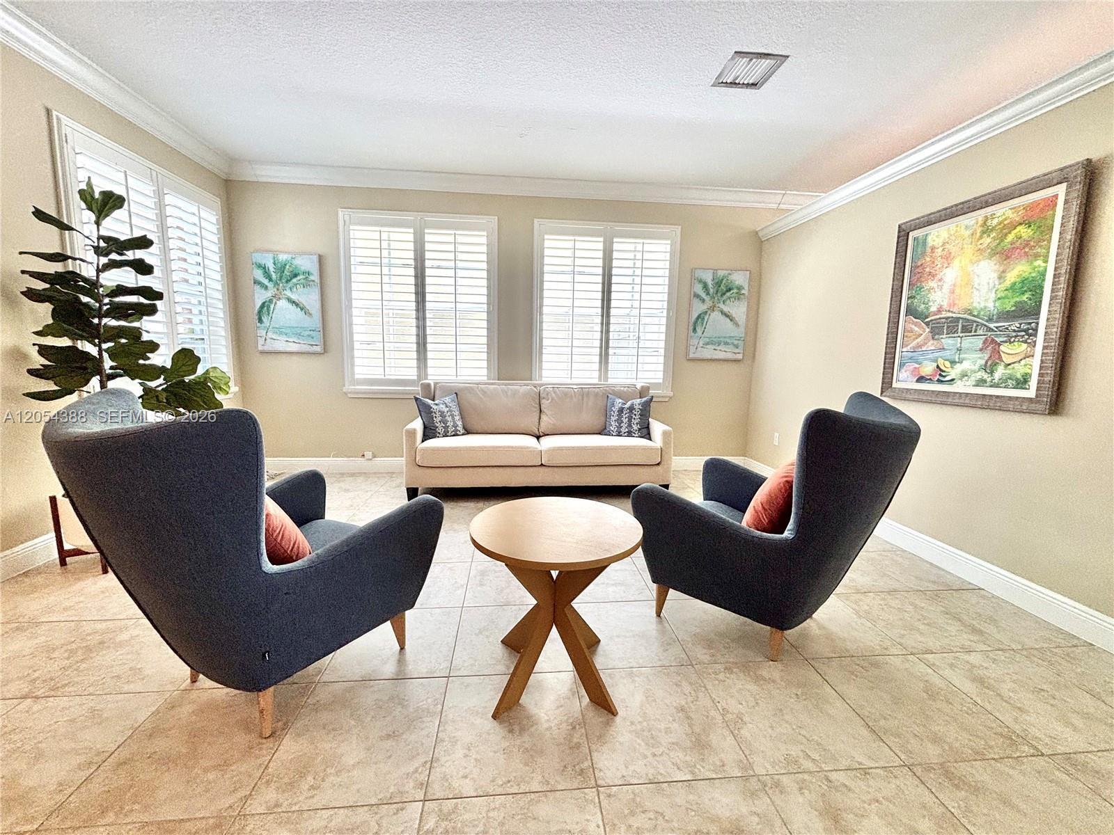 9109 Dupont Pl, Wellington FL 33414 photo 2
