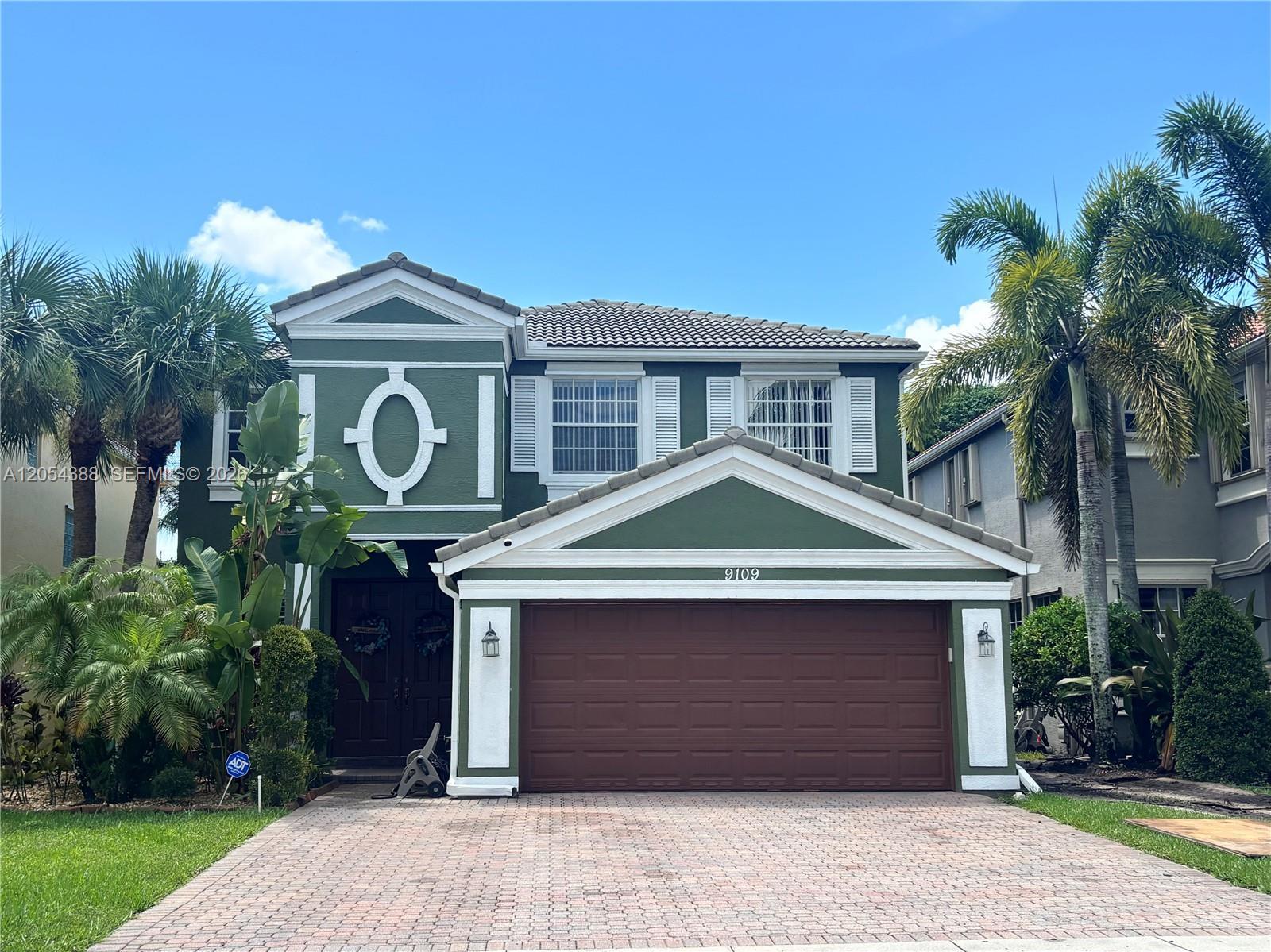 9109 Dupont Pl, Wellington FL 33414