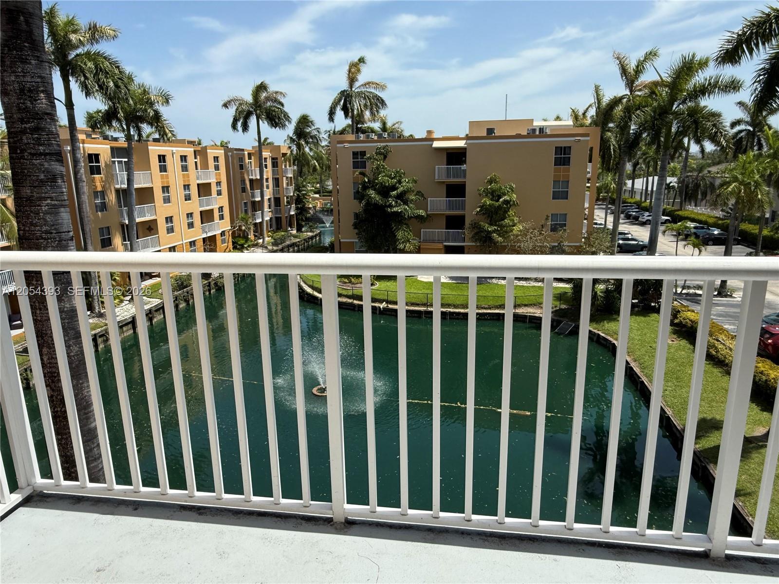 1341 SE 3rd Ave # 404, Dania Beach FL 33004 photo 2