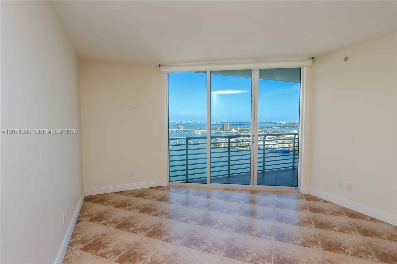 335 S Biscayne Blvd # 3510, Miami FL 33131 photo 5