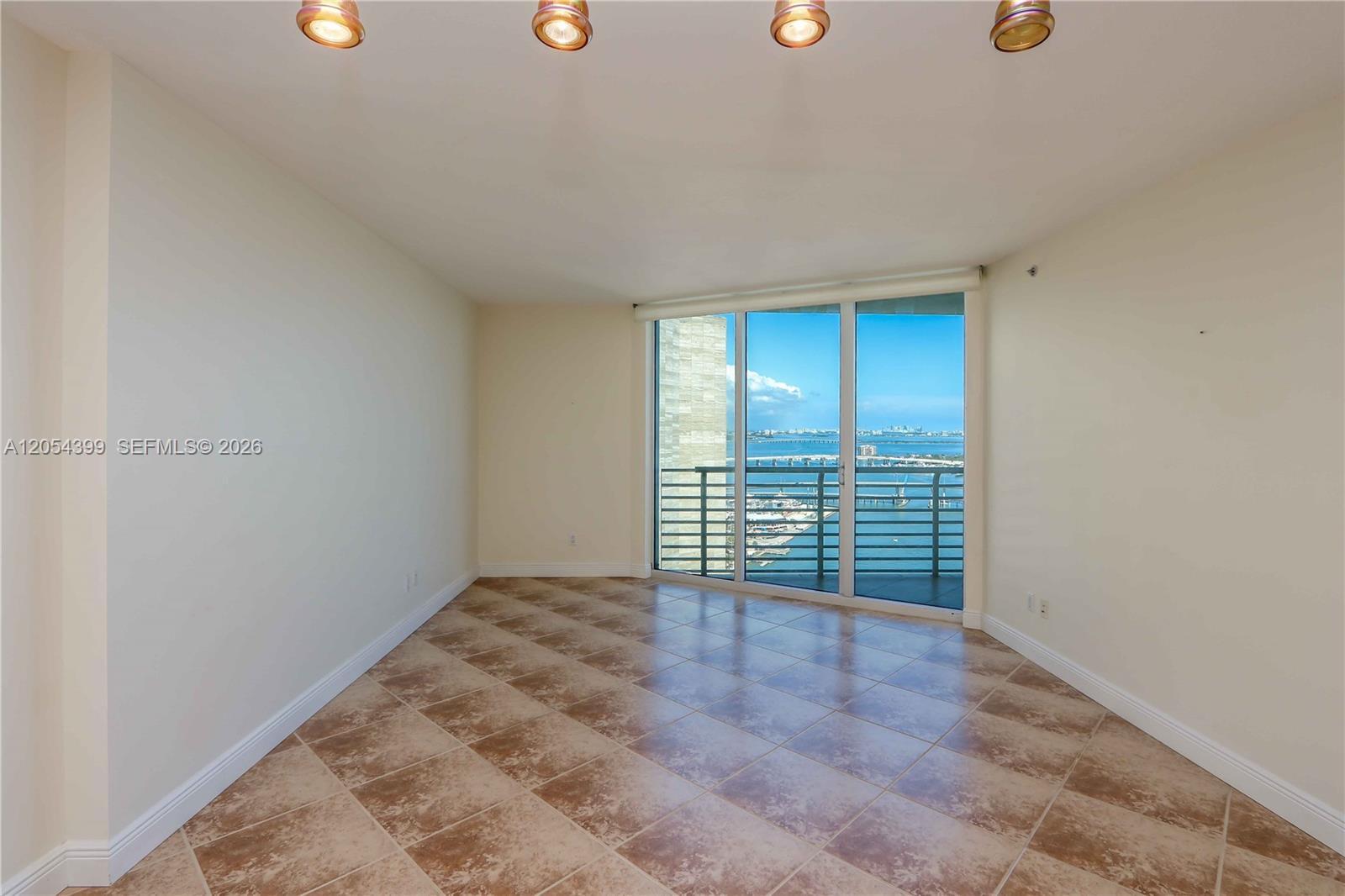 335 S Biscayne Blvd # 3510, Miami FL 33131 photo 4