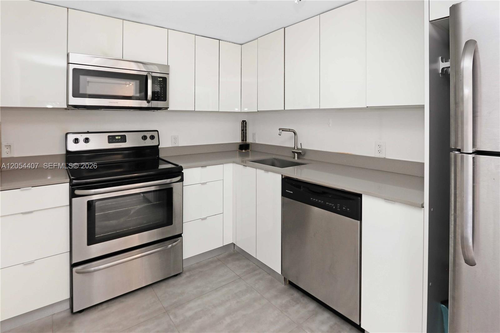 1580 West Ave # 504, Miami Beach FL 33139 photo 5