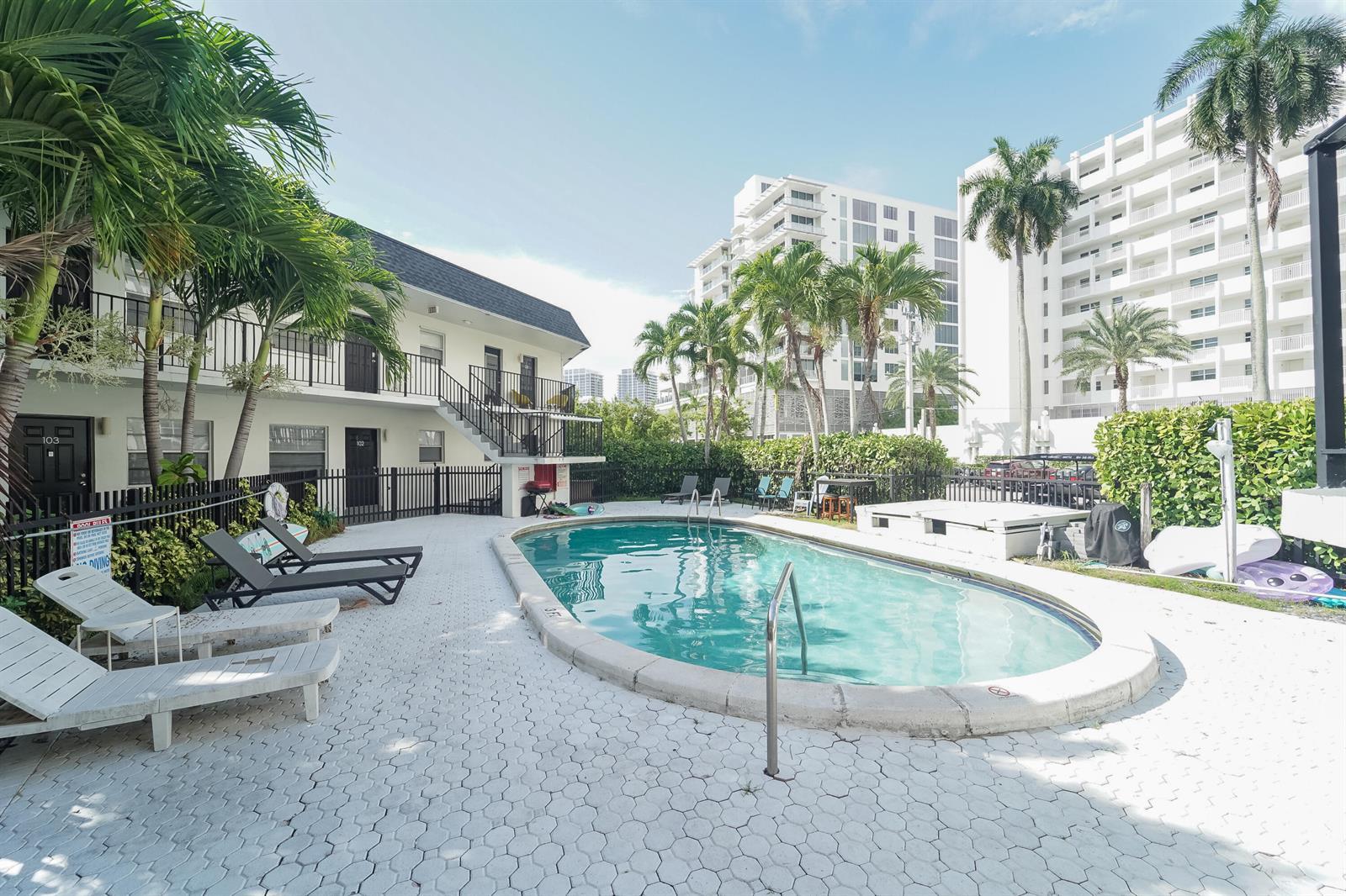 512 Bayshore Drive # 202, Fort Lauderdale FL 33304 photo 5
