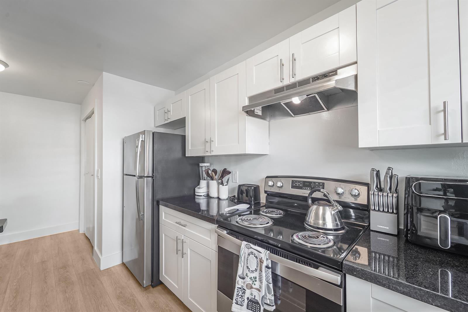 512 Bayshore Drive # 202, Fort Lauderdale FL 33304 photo 4