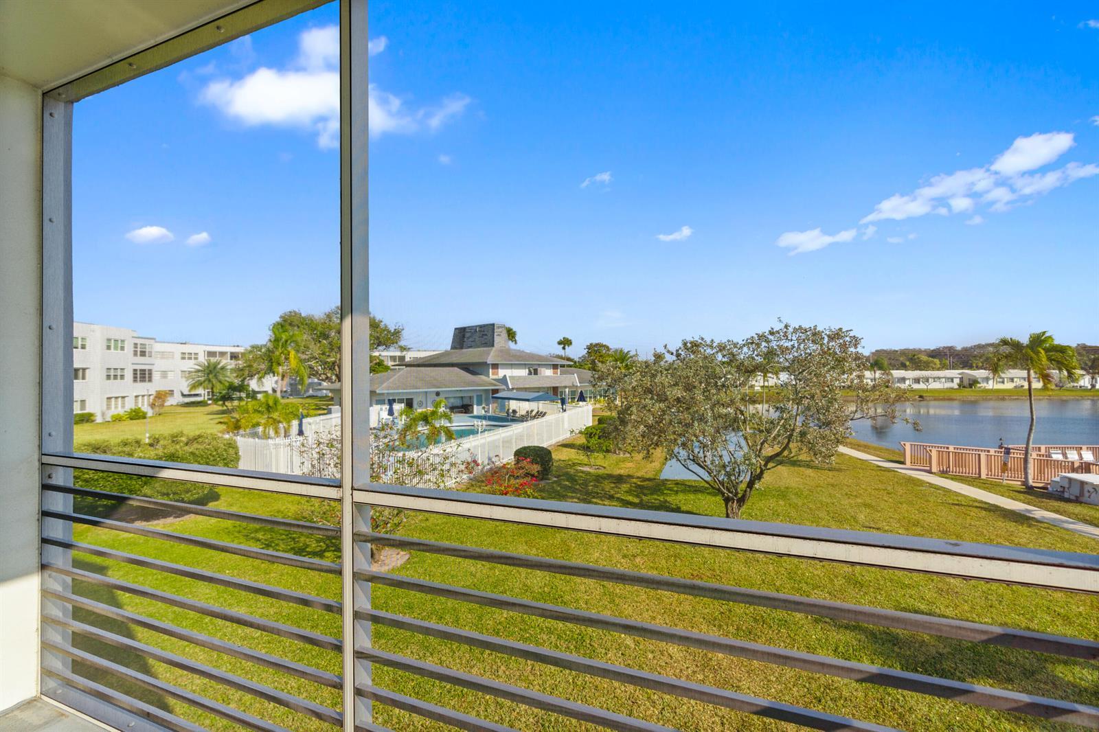 2223 PARK Lane # 210, Hollywood FL 33021 photo 2