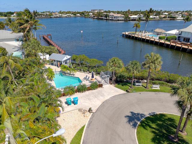 622 Mariners Way, Boynton Beach FL 33435 photo 2