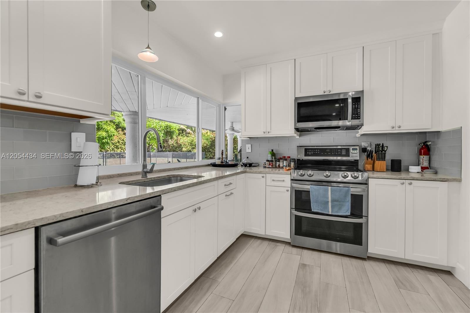 15101 SW 69th Ct, Palmetto Bay FL 33158 photo 5
