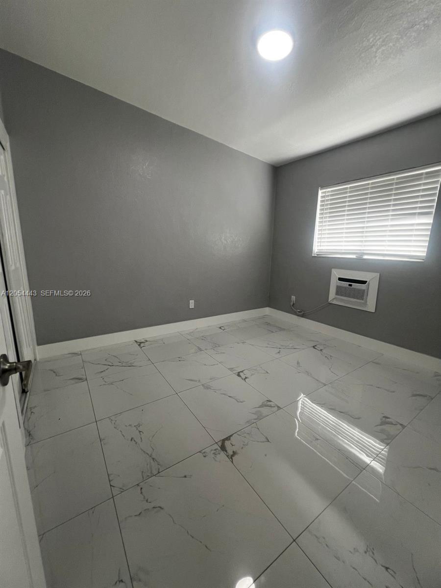 2081 NW 30st St # 4, Miami FL 33142 photo 5