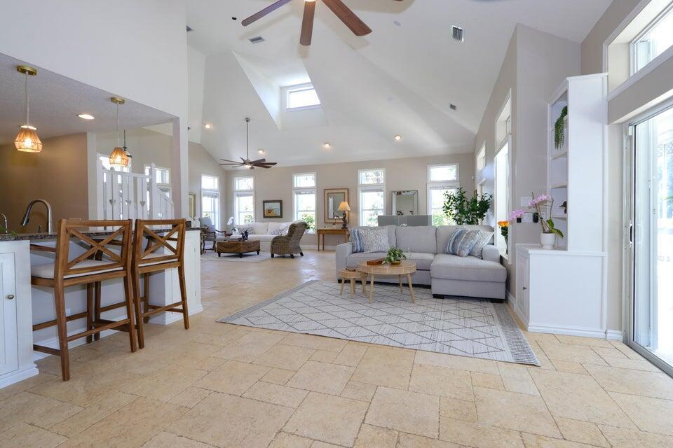 400 Seaside Lane, Juno Beach FL 33408 photo 5