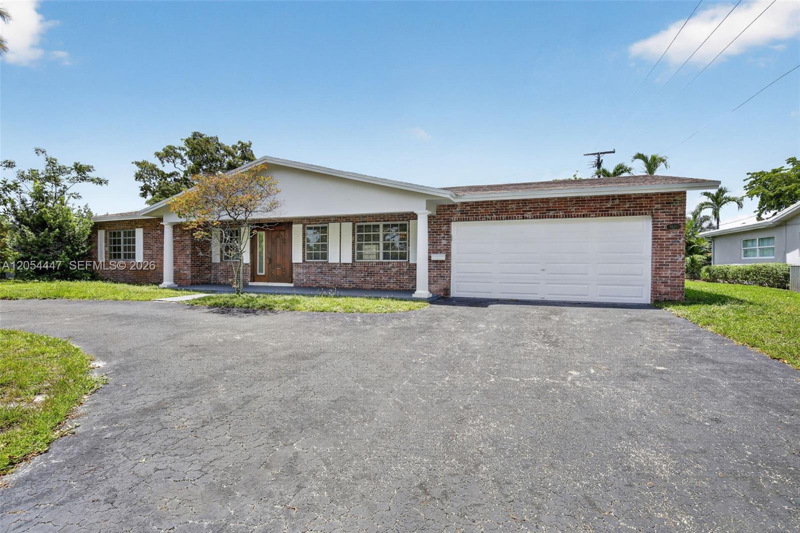 5620 SW 8th St, Plantation FL 33317 photo 4