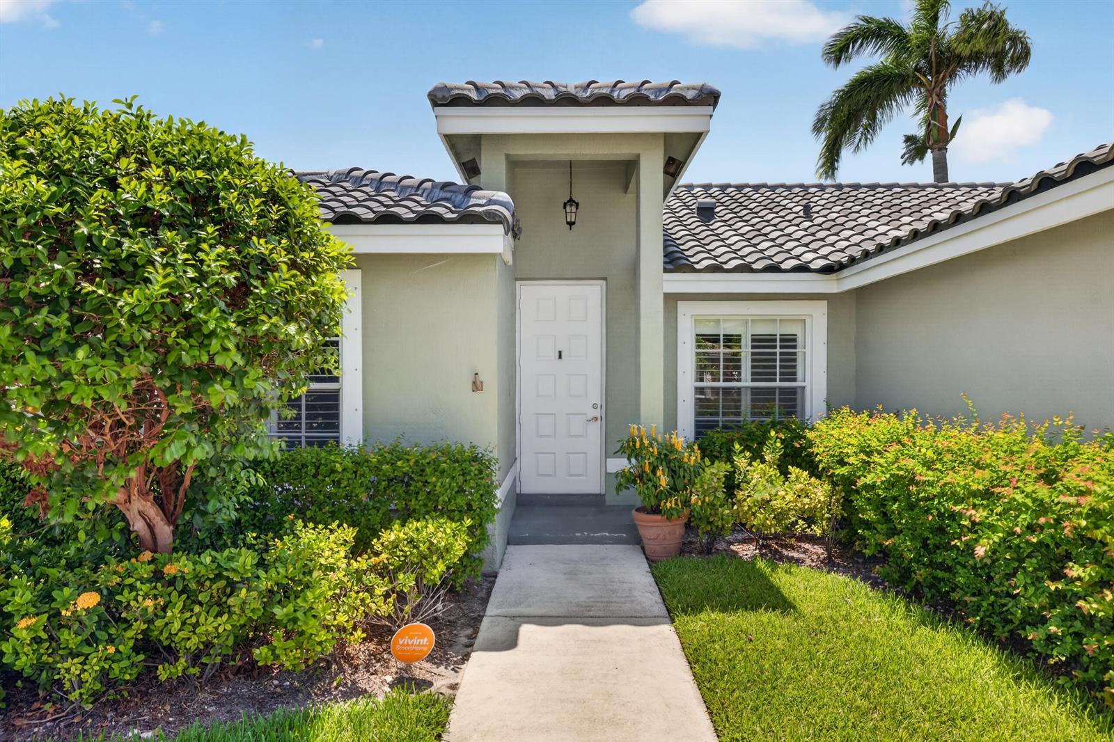 4481 NW 20TH Avenue, Oakland Park FL 33309 photo 2