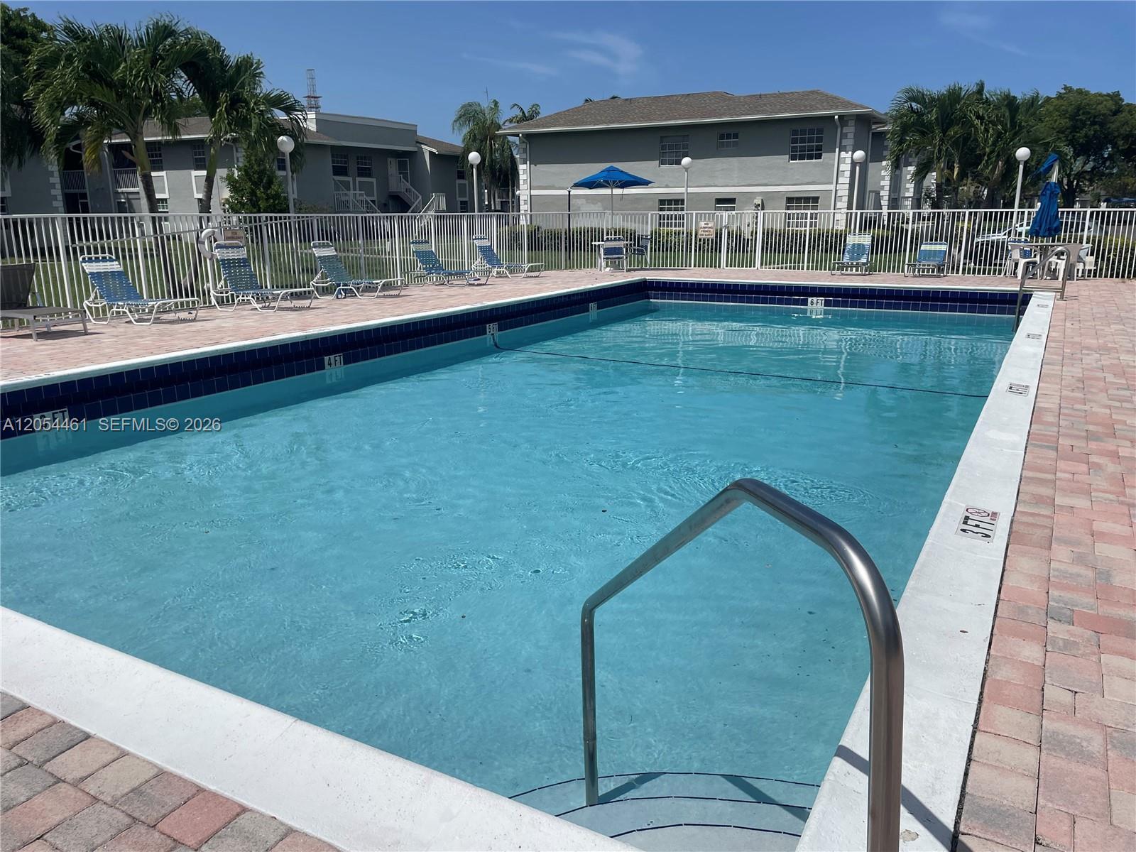 452 NE 210th Cir Ter # 7A, Miami FL 33179 photo 2