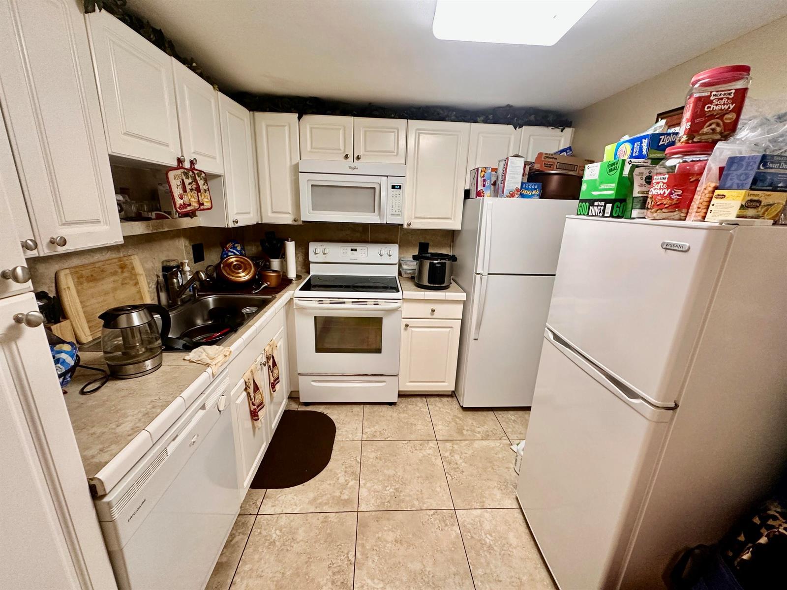 1505 CRESCENT Circle # A12, Lake Park FL 33403 photo 4