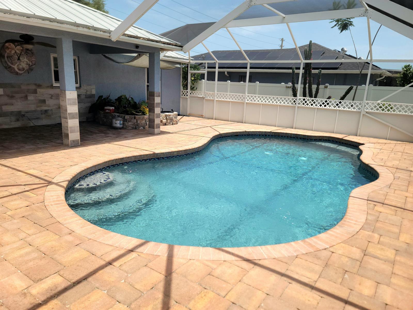 786 SW LAKEHURST Drive, Port St. Lucie FL 34983 photo 2