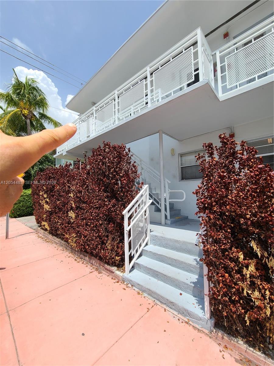 901 10th St # 8, Miami Beach FL 33139 photo 3