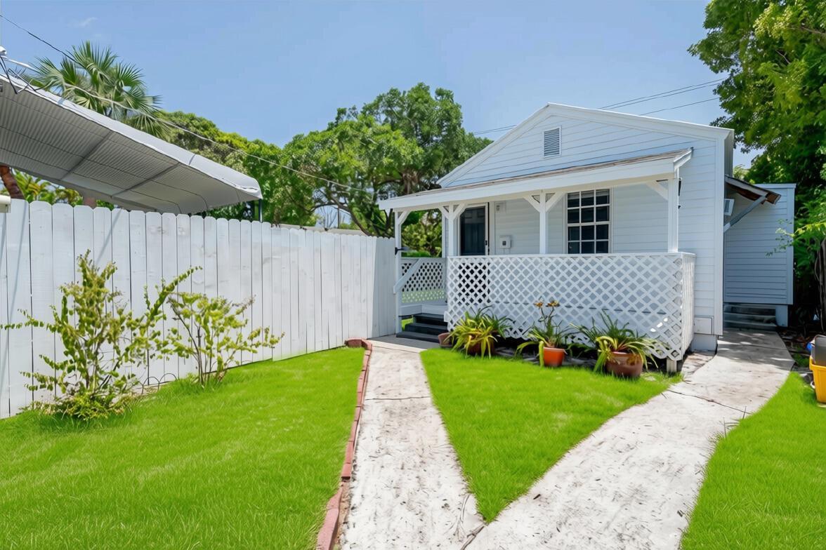 716 High Street, West Palm Beach FL 33405