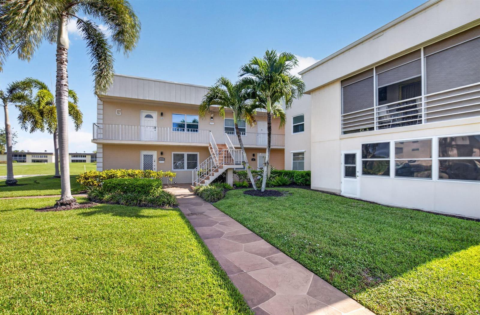 332 Capri G, Delray Beach FL 33484