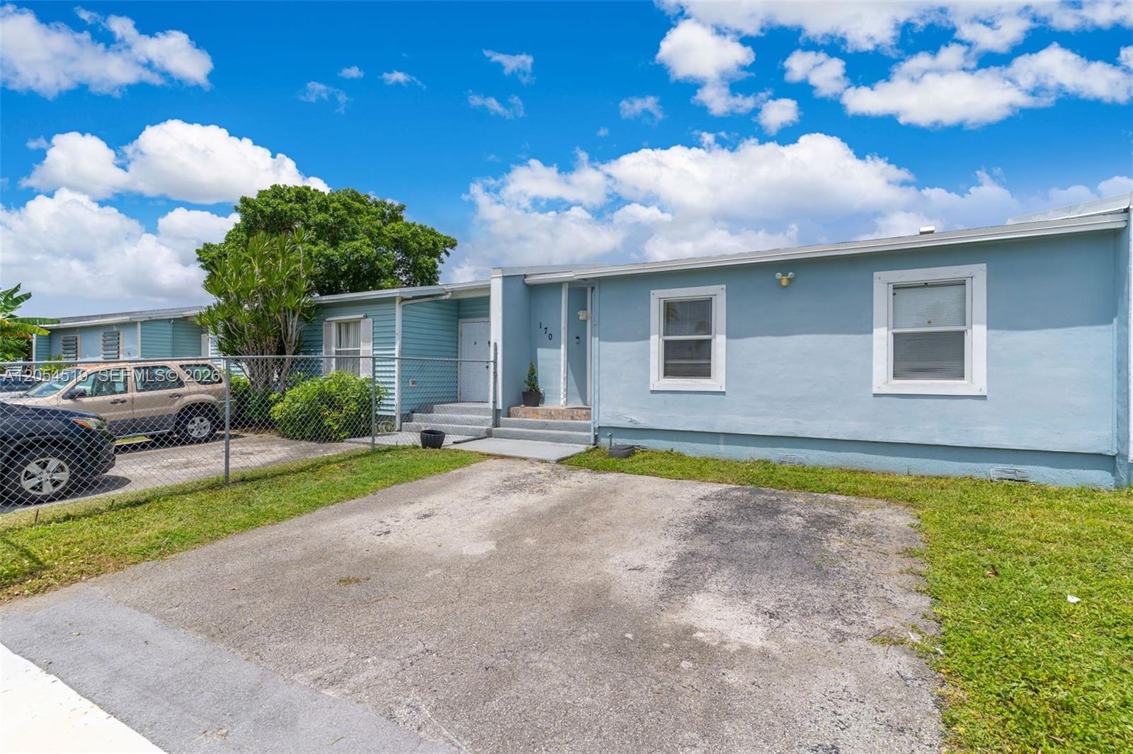 170 NW 9th Ave, Florida City FL 33034 photo 3