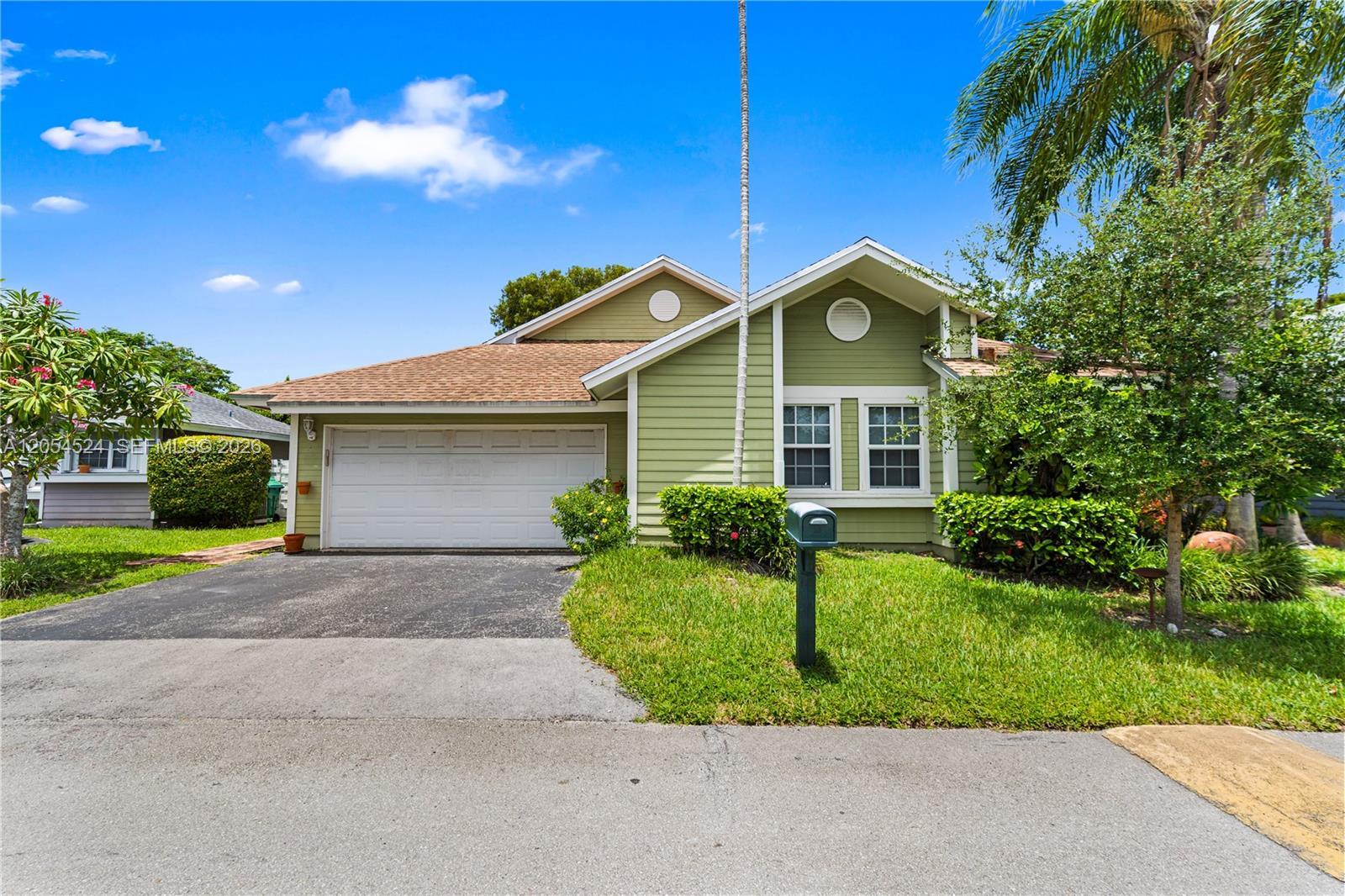 10344 SW 141st Ct, Miami FL 33186 photo 2